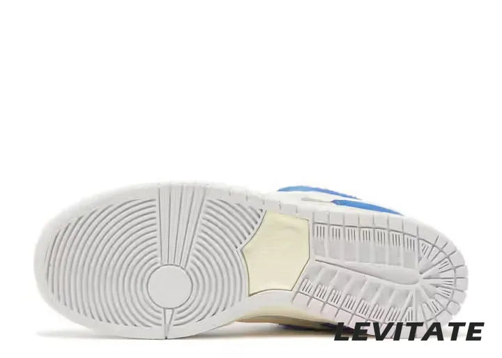 Nike SB Dunk Low x Fly Streetwear 'Gardenia' Mens