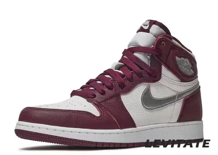 Nike Air Jordan 1 Retro High OG 'Bordeaux' GS