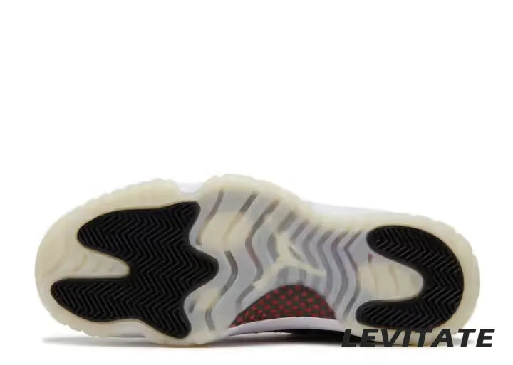 Nike Air Jordan 11 Retro Low 72-10 Mens