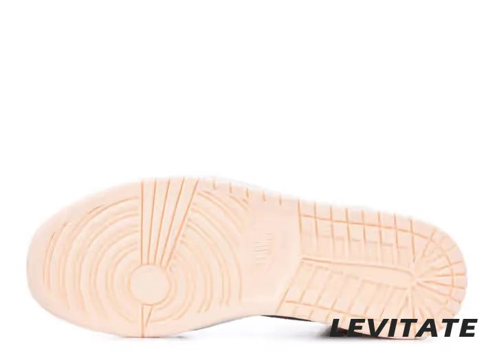 Nike Air Jordan 1 Retro High 'Black Crimson Tint' Mens