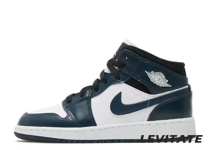Nike Air Jordan 1 Mid "Armory Navy" GS