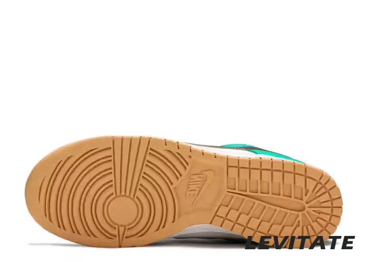 Nike Dunk Low SE 'Free 99 White' Mens