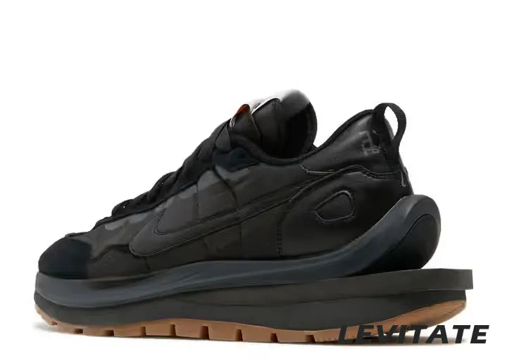 Sacai nike black shop