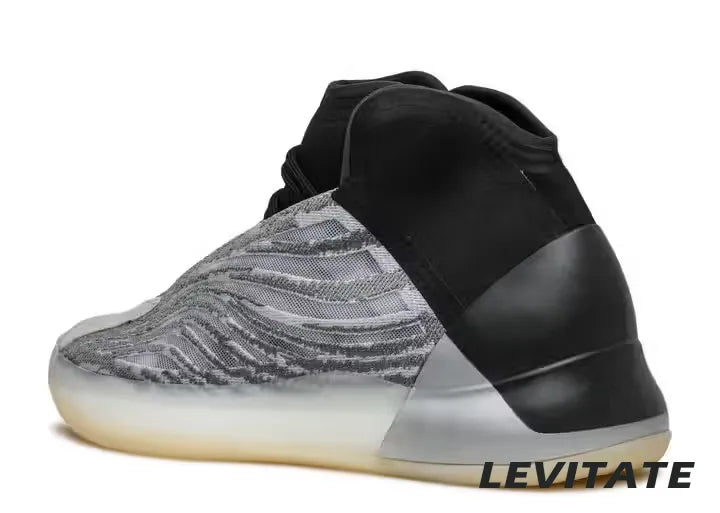 Adidas Yeezy QNTM (Lifestyle Model)