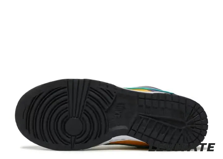 Nike Dunk Low 'LX Lisa Leslie' Womans