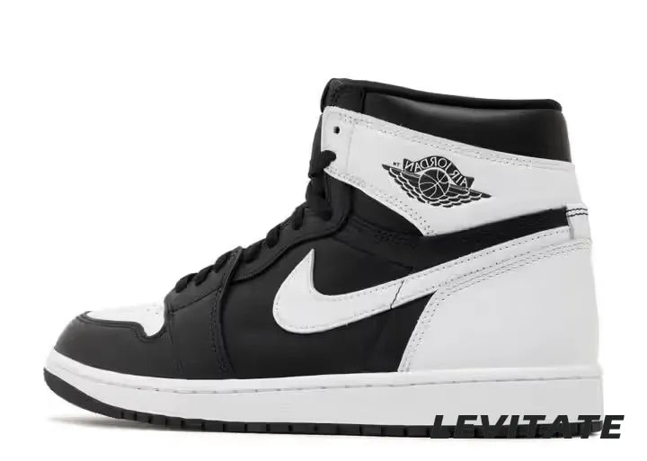 Nike Air Jordan 1 Retro High OG 'Black White' Mens