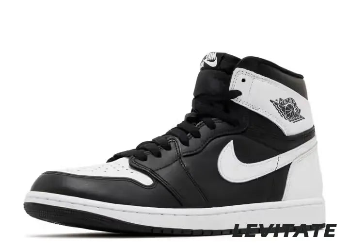 Nike Air Jordan 1 Retro High OG 'Black White' Mens