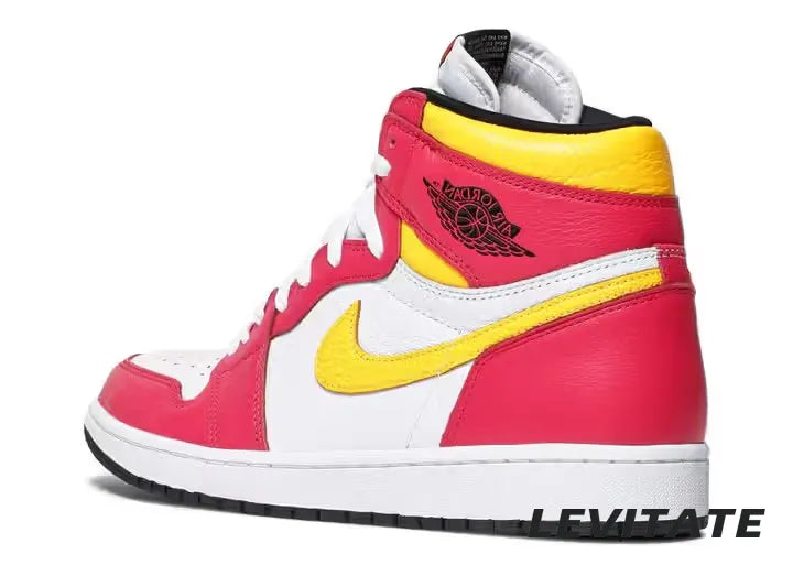 Nike Air Jordan 1 Retro High OG 'Light Fusion Red' Mens