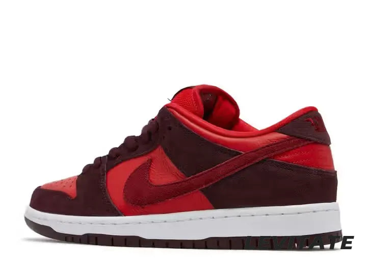 Nike Dunk Low SB 'Cherry'
